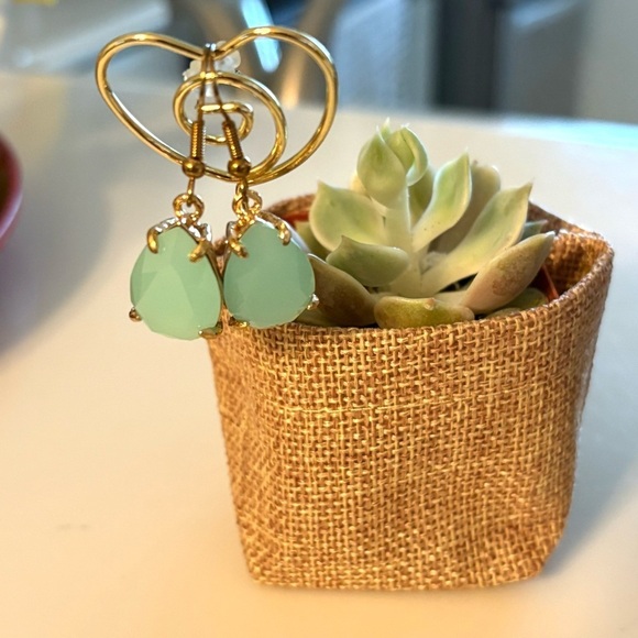 Mint Green in Gold Tone Setting Teardrop Dangle Earrings - Picture 2 of 7